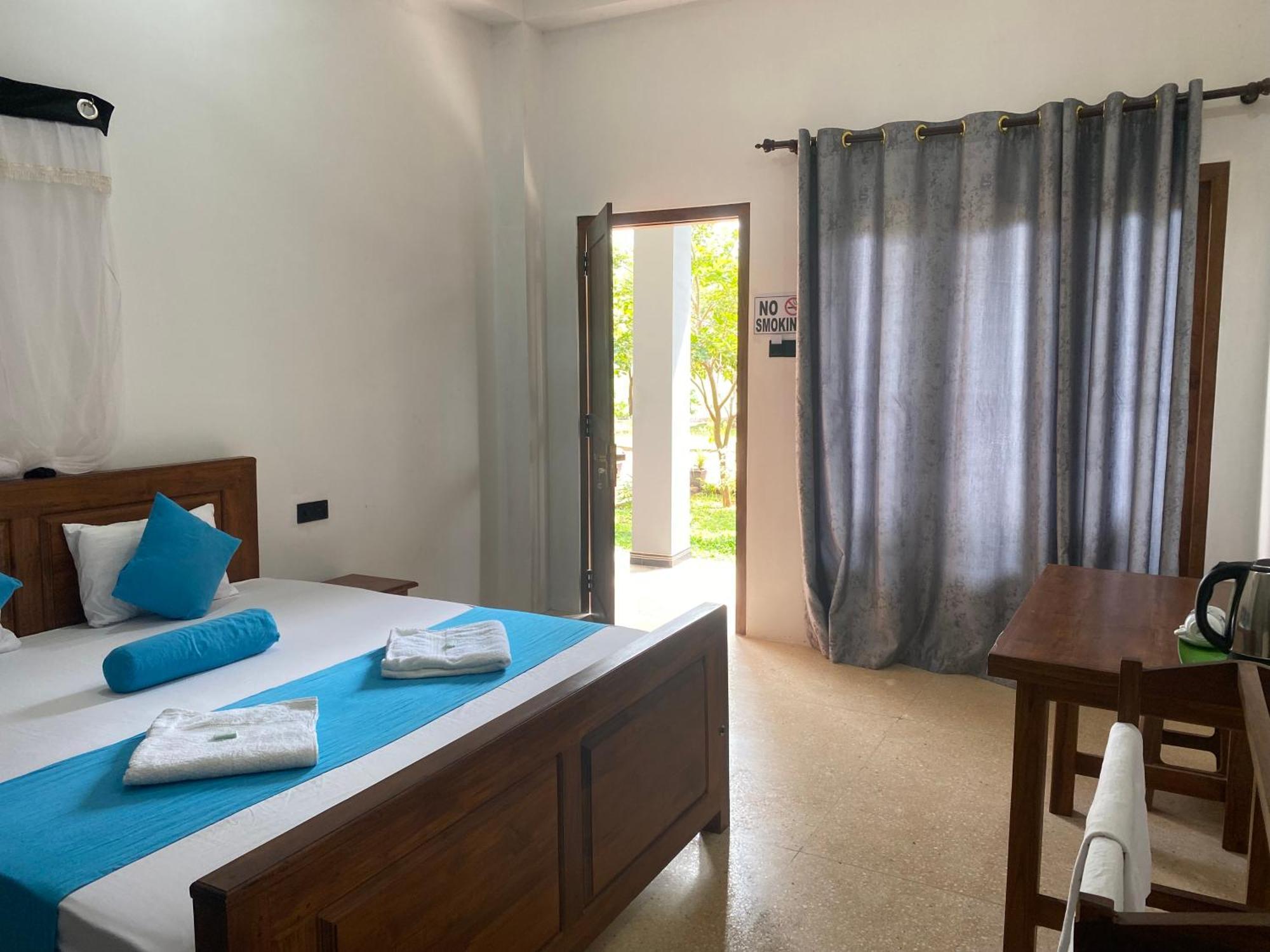 Hotel Hanguk Villa Dambulla Exterior photo
